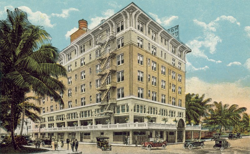 Miami, Florida, hacia 1925: El Hotel Urmey (foto en color) de American Photographer