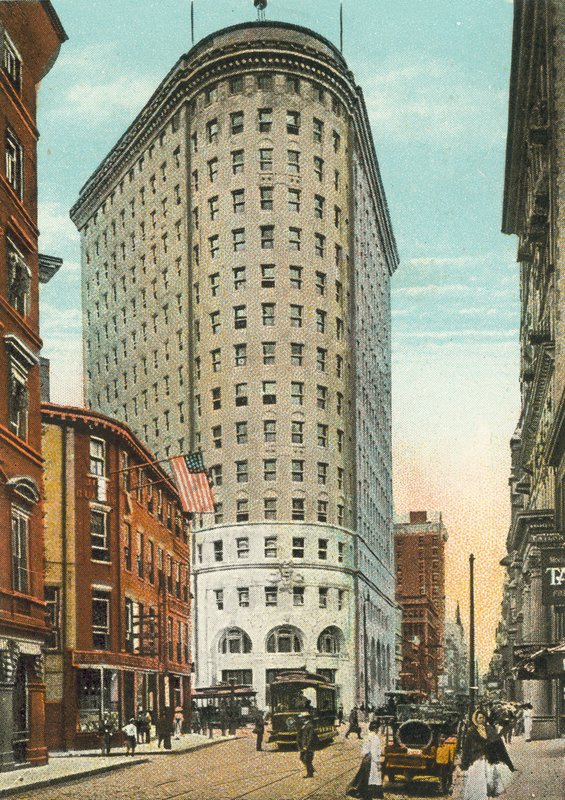 Providence, Rhode Island: Edificio Turks Head y calle Westminster (foto en color) de American Photographer