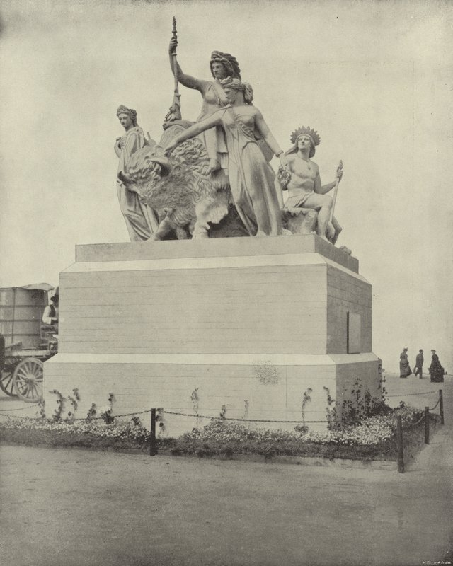 El Memorial de Albert de American Photographer