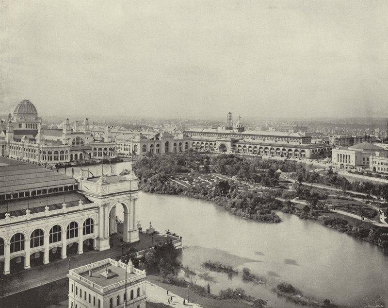 Isla Boscosa y Edificio de Transporte de American Photographer