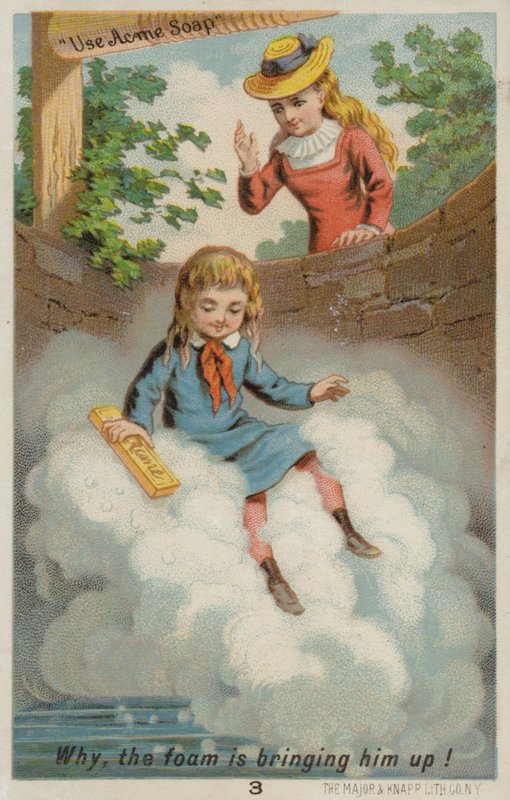 Niño saliendo del pozo de American School