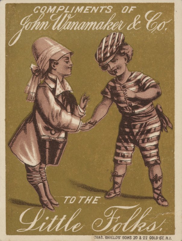 Niños con ropa elegante de American School