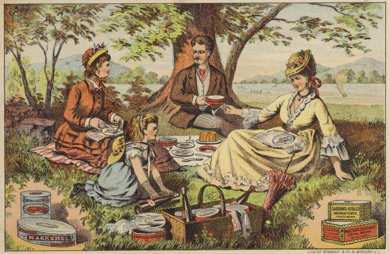 Picnic junto al agua, disfrutando de pescado enlatado de American School