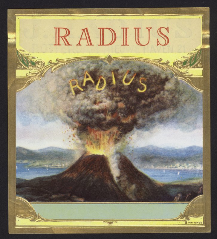 Radio, volcán en erupción de American School