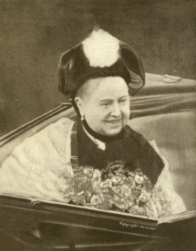 Reina Victoria sonriendo, habiendo aceptado un ramo de flores, Isla de Wight de Charles Knight