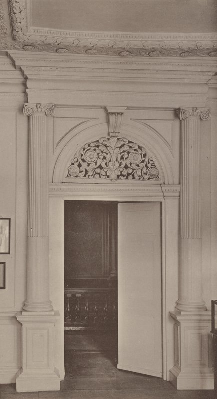 Una Puerta en Casa Ashburnham, Westminster de Charles Latham
