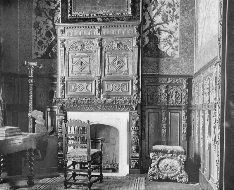 Antesala del salón de Charles Latham