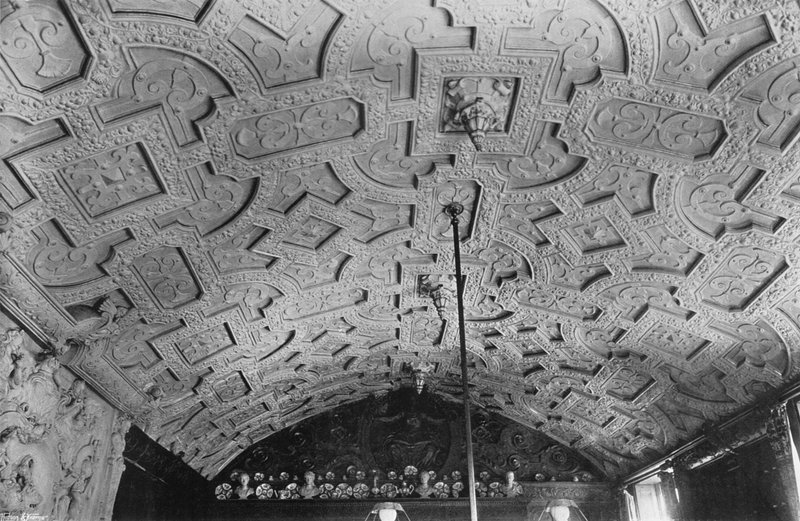 Techo del Salón de Charles Latham