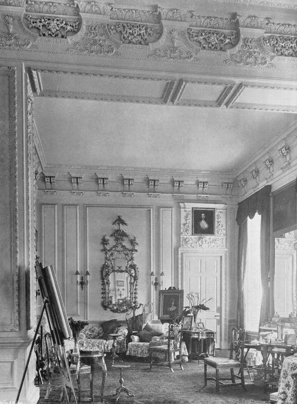 Salón este de Charles Latham