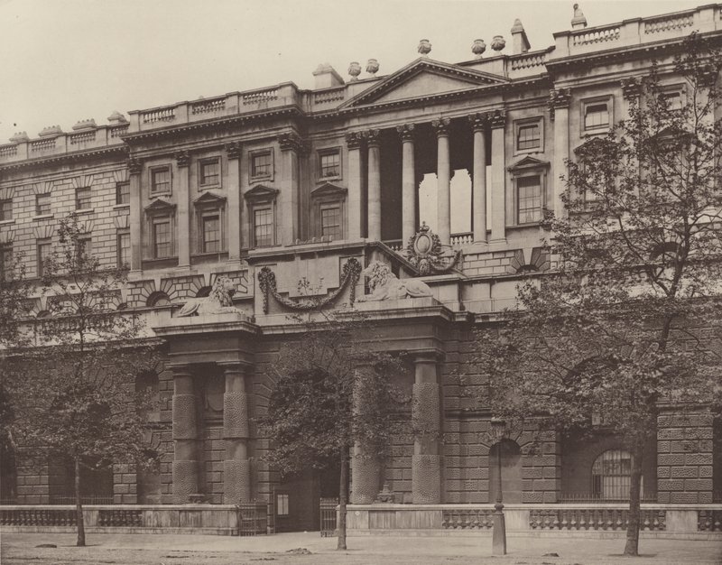 Casa Somerset, Puerta de Agua de Charles Latham