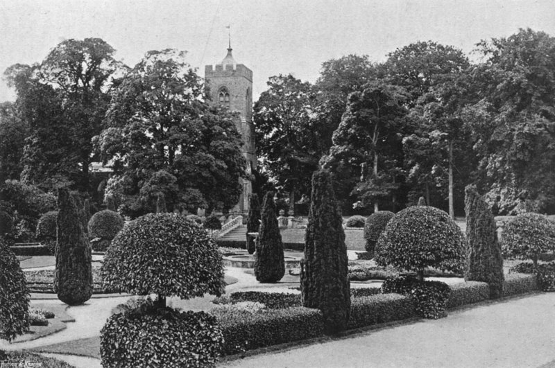 El Paseo de la Terraza Este de Charles Latham