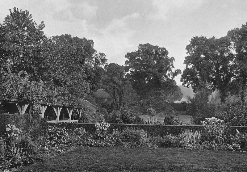 El jardín cerrado, sur de Charles Latham