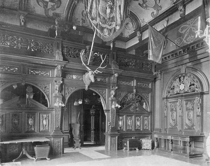 El biombo del salón de Charles Latham
