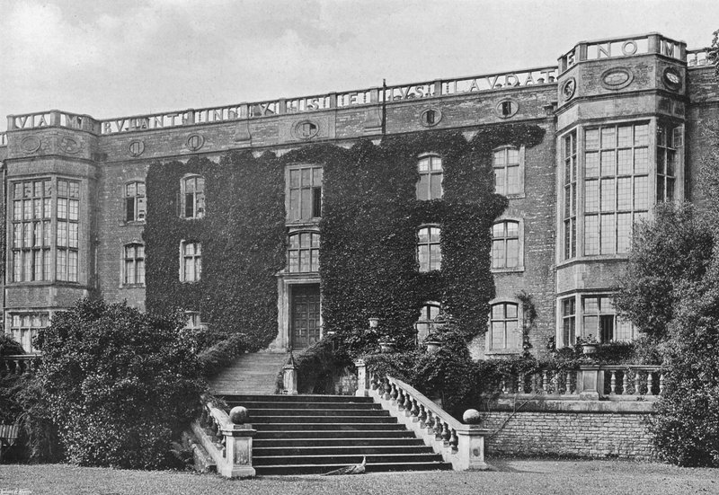 La fachada norte de Charles Latham