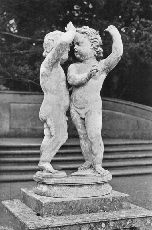 La disputa (Figuras de plomo) de Charles Latham