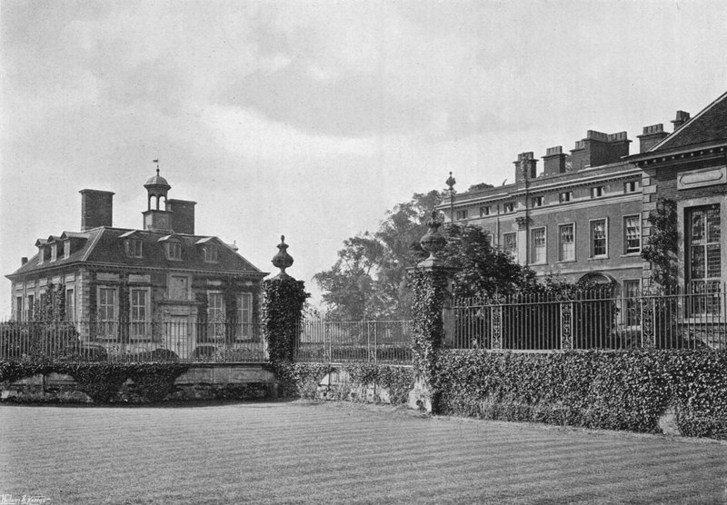 Las caballerizas, la casa y la cocina de Charles Latham
