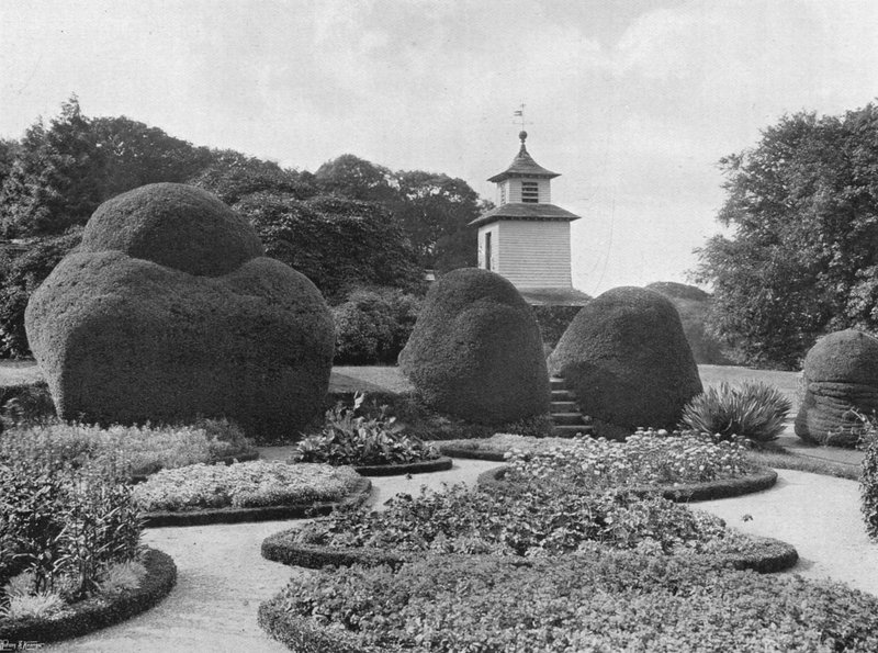 El jardín superior de Charles Latham