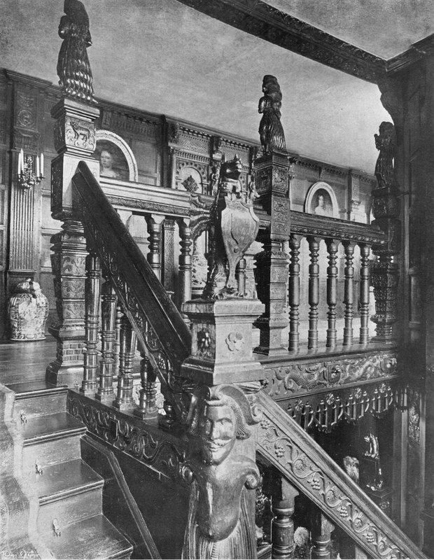 La Escalera Superior de Charles Latham