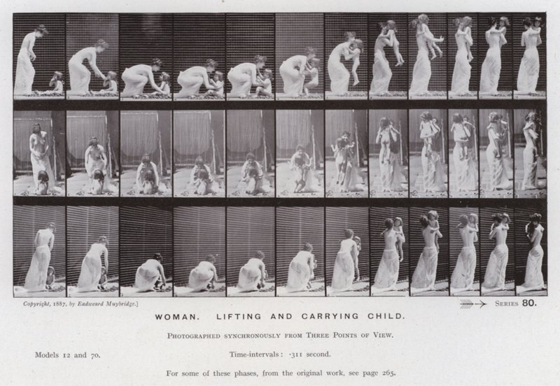La figura humana en movimiento: Mujer levantando y cargando a un niño de Eadweard Muybridge