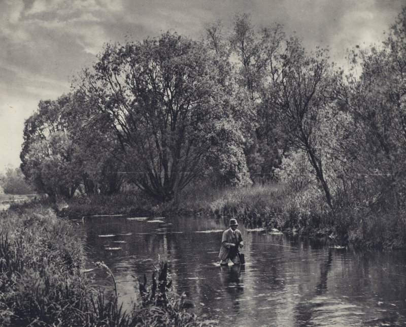 En un afluente de prueba (foto en blanco y negro) de Edward Alfred Barton