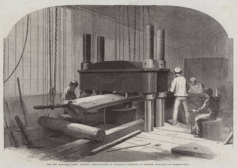 La nueva flota blindada, doblando placas de armadura por presión hidráulica en el astillero de Chatham de Edwin Weedon