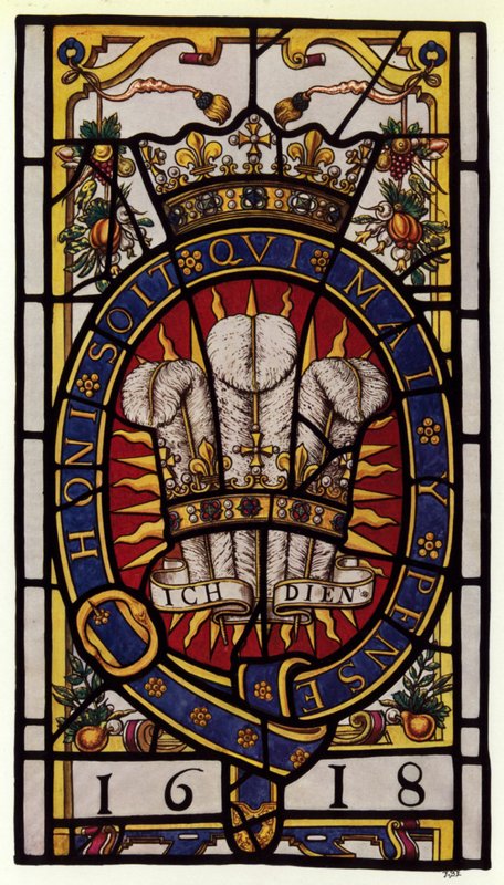 Holborn, Staple Inn, Insignia de Vidrio del Príncipe de Gales, 1618, 2 pies 10 1/2 pulgadas de alto de English Photographer