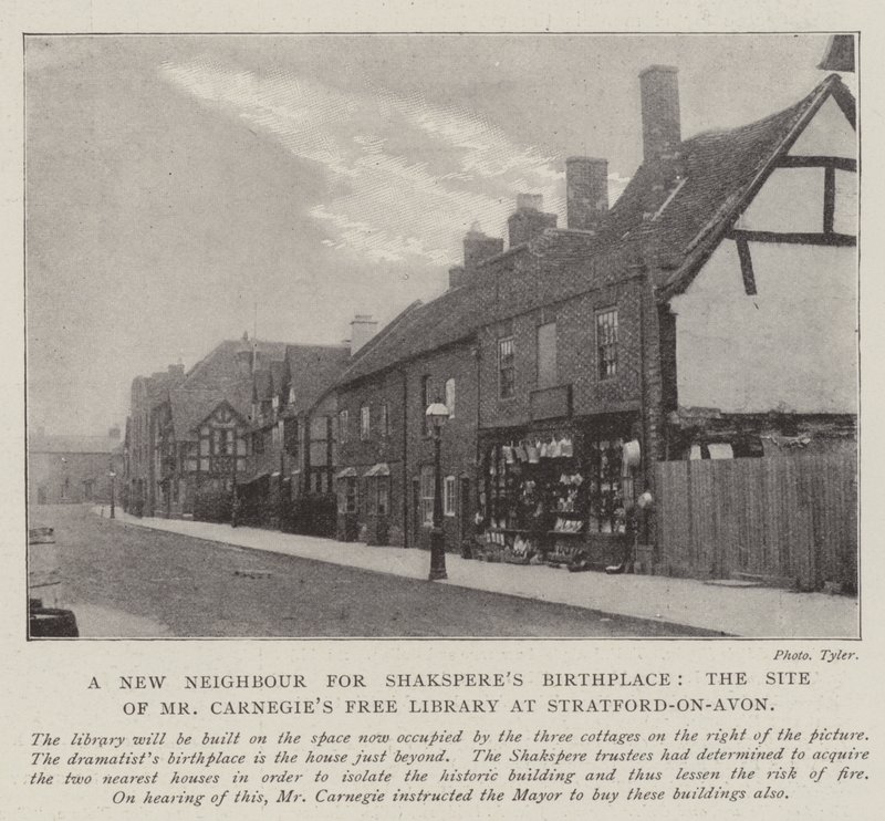 Un nuevo vecino para el lugar de nacimiento de Shakespeare, el sitio de la biblioteca gratuita de Mr. Carnegie en Stratford-on-Avon de English Photographer