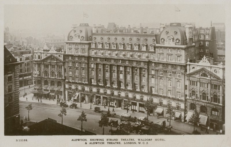 Aldwych, Strand Theatre, Waldorf Hotel, Aldwych Theatre, Londres de English Photographer