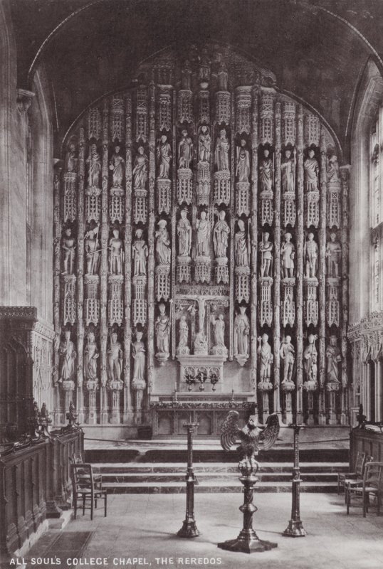 Capilla del All Souls College, El Retablo de English Photographer