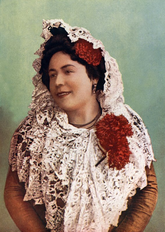 Mujer andaluza (foto en color) de English Photographer