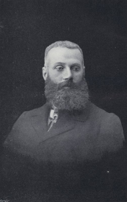 Armando Palacio Valdés, de Madrid (foto en blanco y negro) de English Photographer
