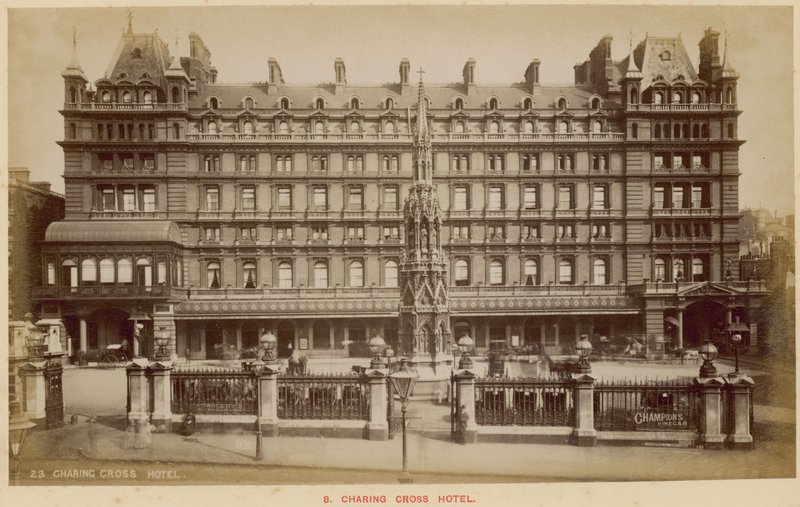 Hotel Charing Cross, Londres de English Photographer