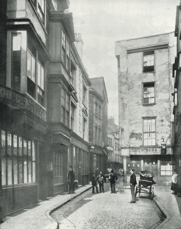 Cloth Fair, un rincón pintoresco del viejo Londres de English Photographer