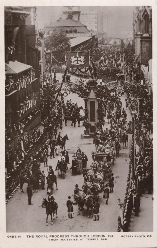 Procesión de coronación del Rey Jorge V y la Reina, Temple Bar, Londres de English Photographer