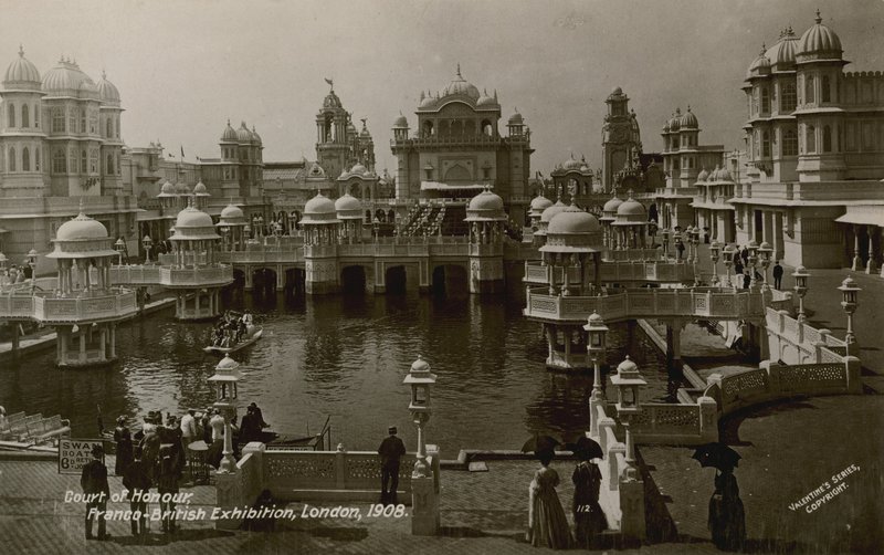 Corte de Honor, Exposición Franco-Británica, Londres, 1908 de English Photographer