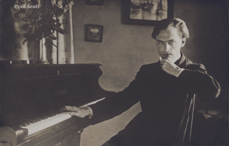 Cyril Scott, compositor, escritor y poeta inglés de English Photographer