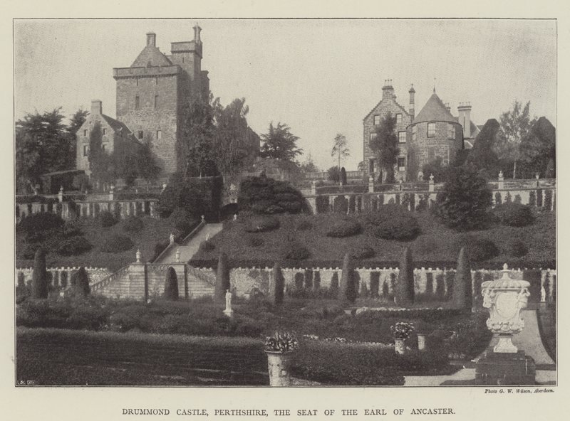 Castillo de Drummond, Perthshire, la Residencia del Conde de Ancaster de English Photographer