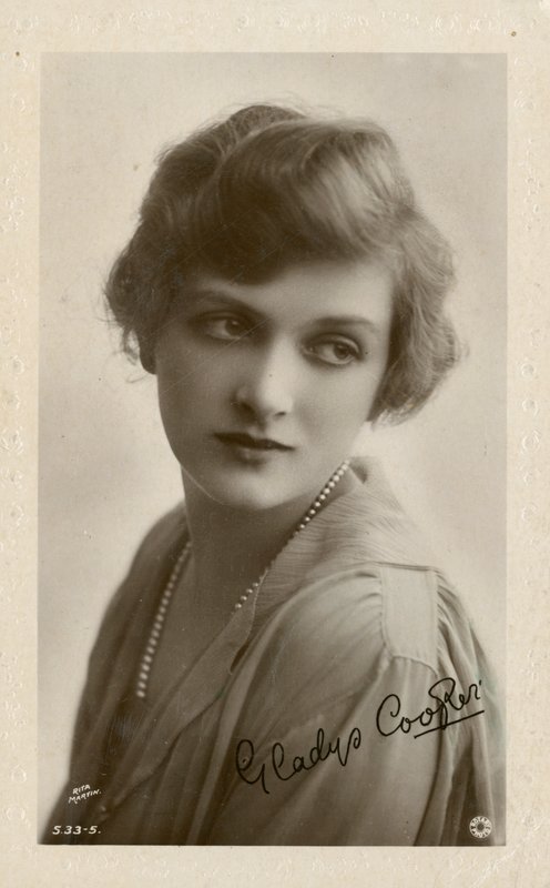 Postal Eduardiana de Gladys Cooper de English Photographer