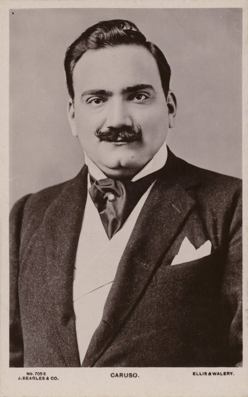 Enrico Caruso, tenor italiano (1873-1921) de English Photographer