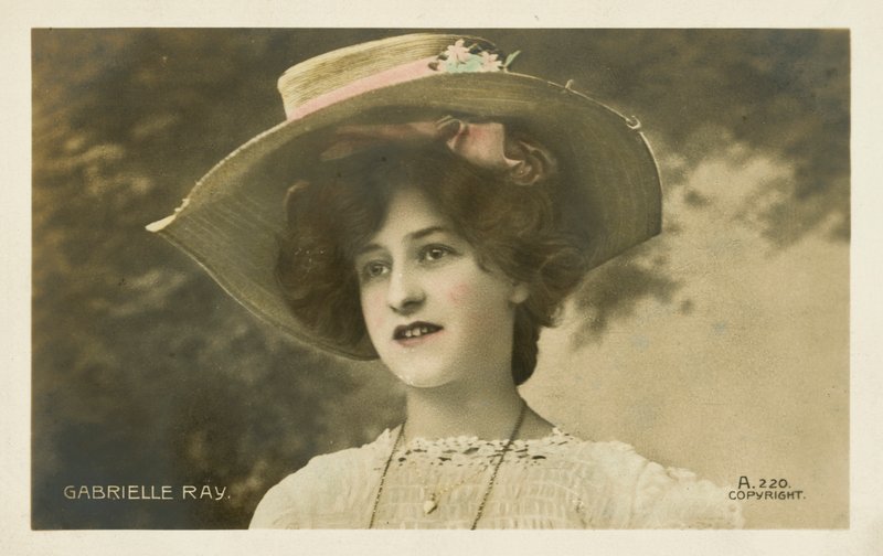 Gabrielle Ray, actriz de teatro inglesa (foto en color) de English Photographer