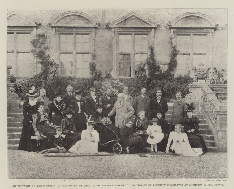 Grupo tomado con motivo de las Bodas de Oro de Sir Spencer y Lady Ponsonby-Fane, recientemente celebradas en Brympton House, Yeovil de English Photographer