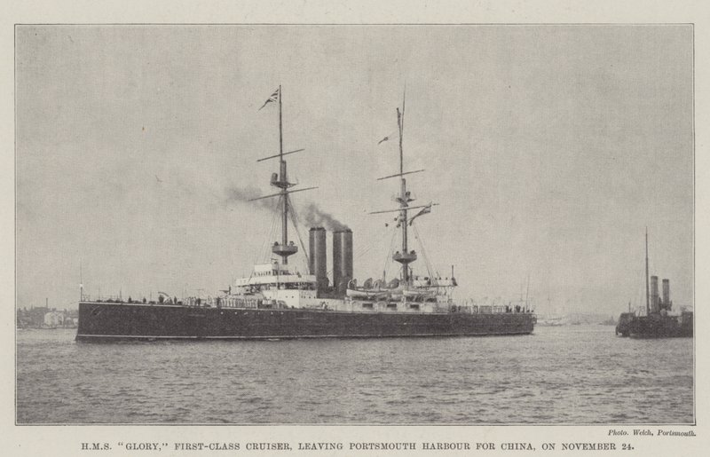 HMS Glory, Crucero de Primera Clase, saliendo del Puerto de Portsmouth hacia China, el 24 de Noviembre de English Photographer