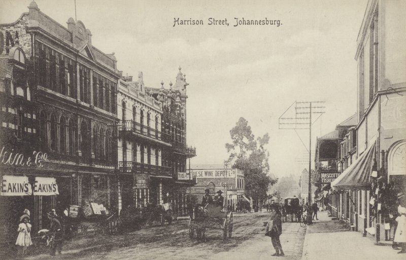 Harrison Street, Johannesburgo (fotografía en b/n) de English Photographer