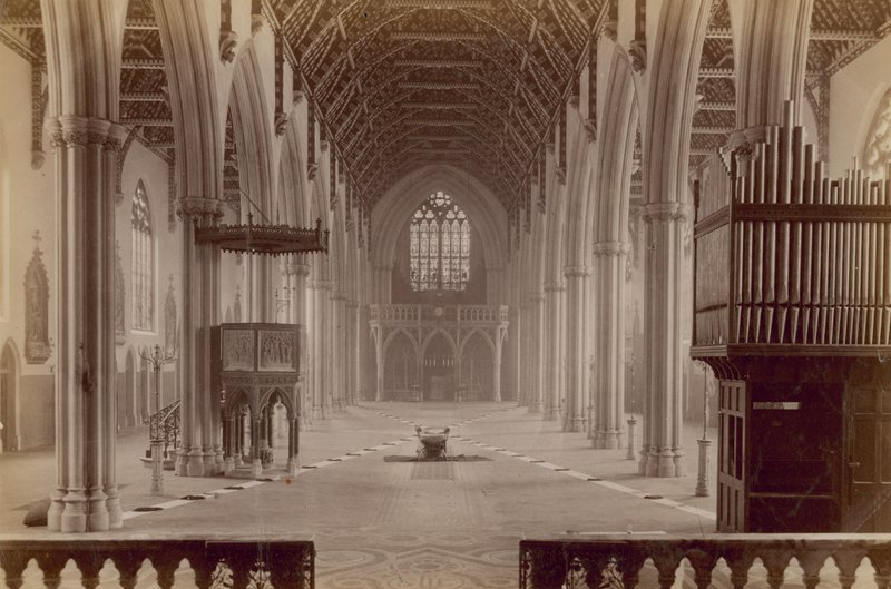 Interior de la Catedral de San Jorge de English Photographer