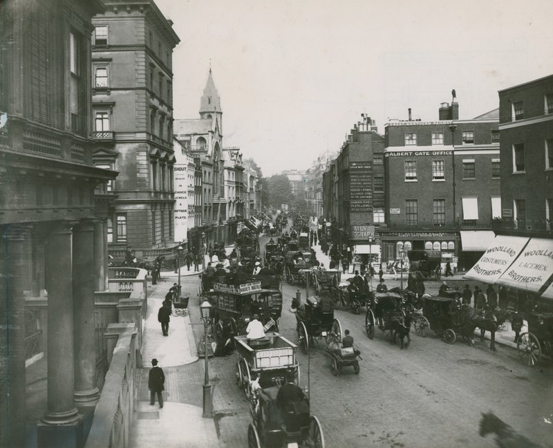 Knightsbridge, Londres de English Photographer