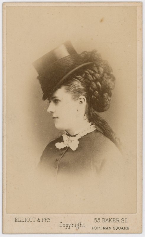 Mabel Grey de English Photographer