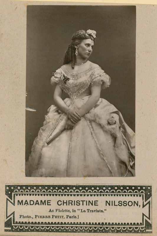 Madame Christine Nilsson como Violetta en La Traviata de English Photographer