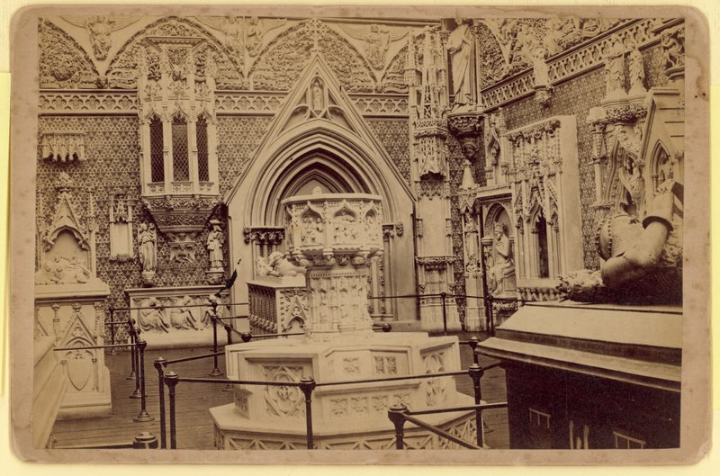 Tribunal Medieval, Crystal Palace, Sydenham, Londres de English Photographer