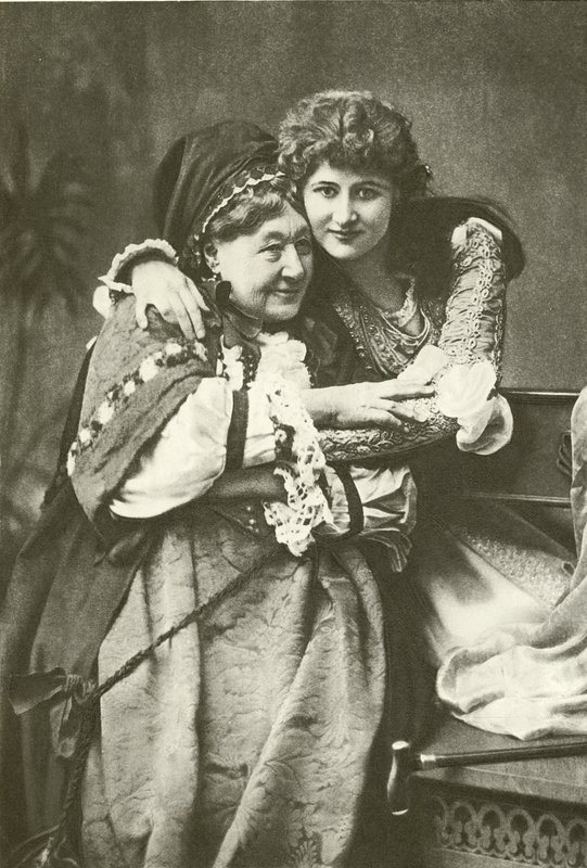 Miss Mary Anderson y Mrs Stirling como Julieta y la Nodriza (gravure) de English Photographer