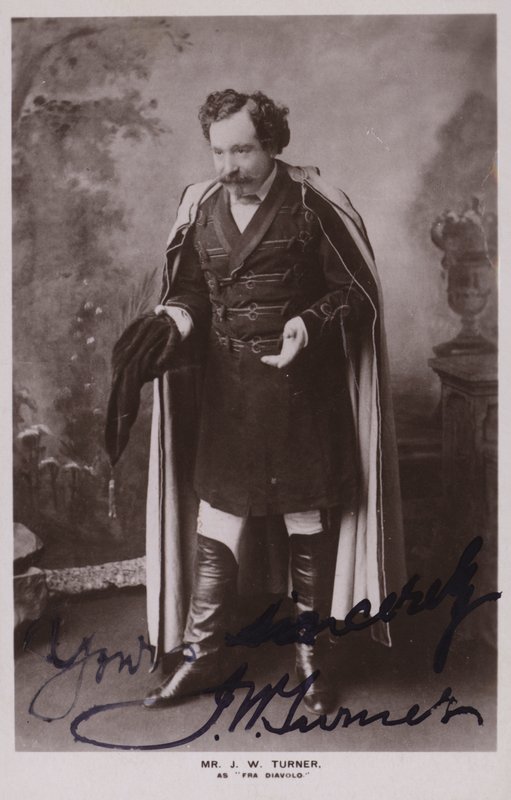 Mr J W Turner como Fra Diavolo de English Photographer